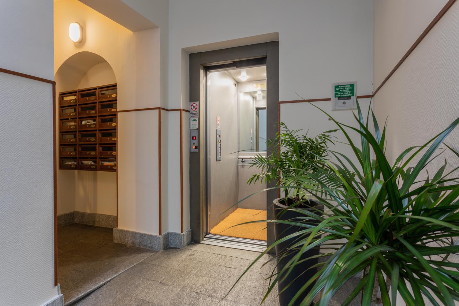 Il Nido Dell'Elefante Apartment Turin Bagian luar foto